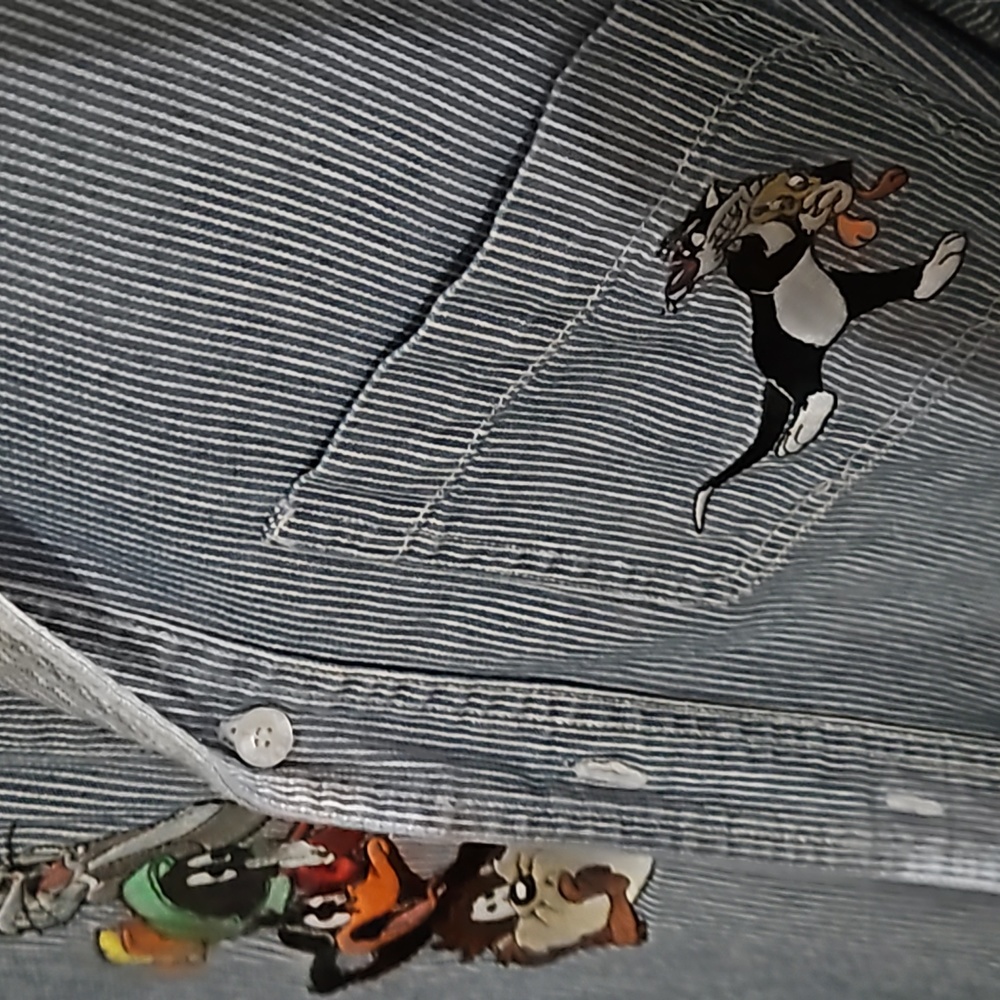 Warner brothers heavy Denim long sleeved shirt - Picture 5 of 7
